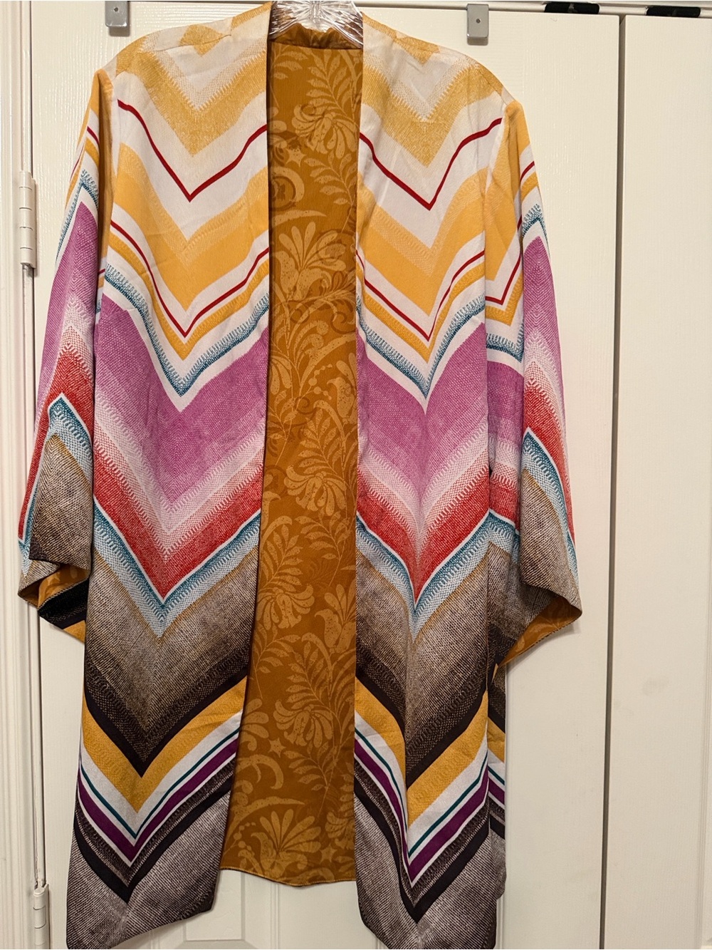 Chico's Reversible Mustard Floral Jacquard Open Kimono with Multicolor Chevron L - Picture 3 of 4